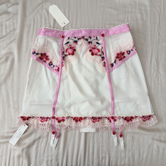 For Love & Lemons Festival Rose Skirt in Ivory NWT - Picture 10 of 12